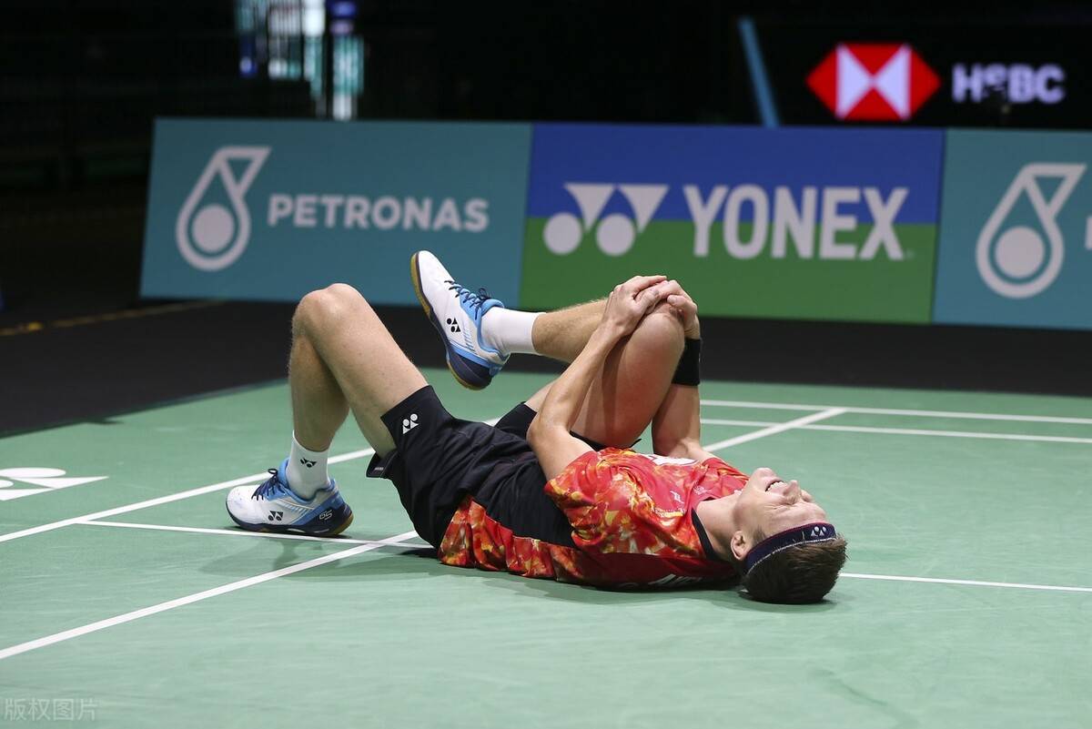 中国羽毛球队血洗印尼羽毛球队，安赛龙完成帽子戏法