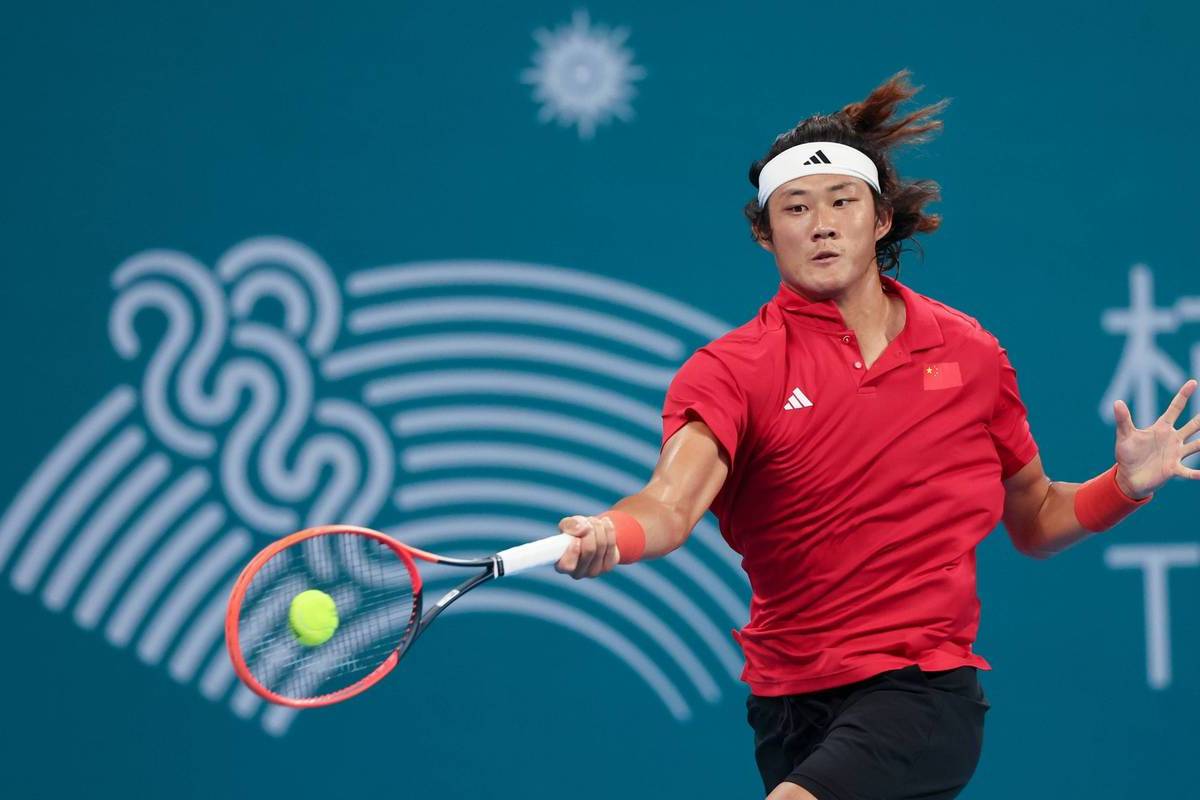 国际赛场上选手们各显神通，展现实力与风采