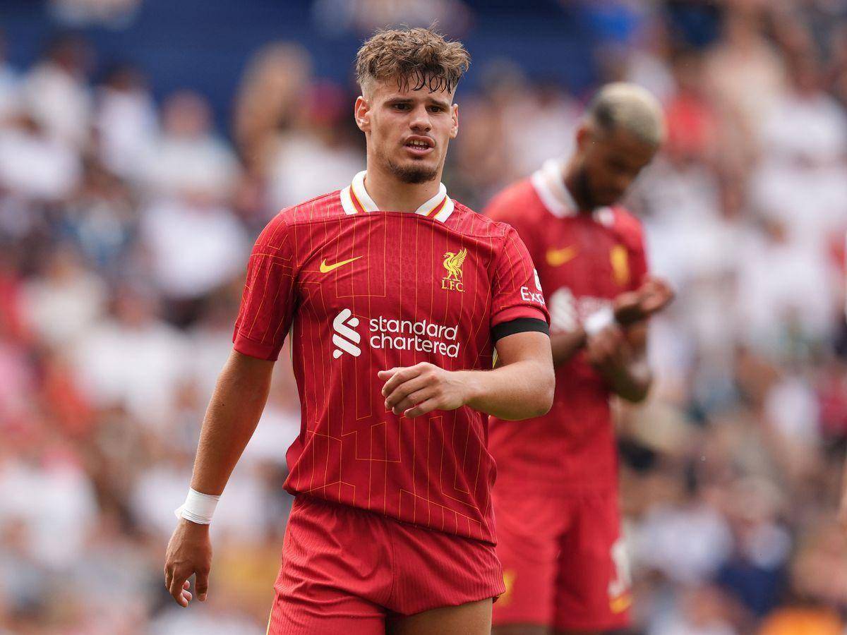 拜仁慕尼黑新援首秀表现出色，立即融入球队