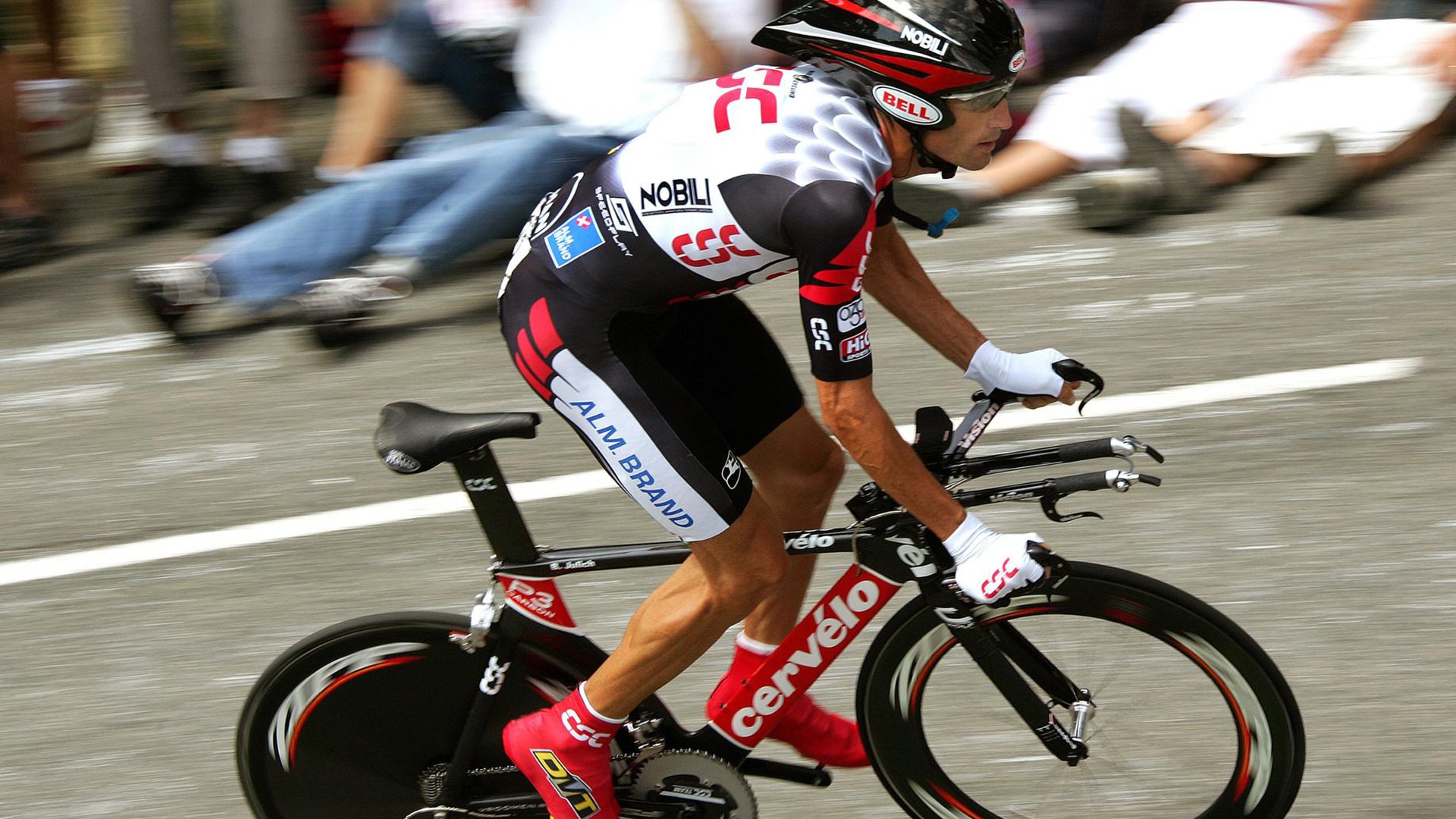 智利铁骑碾压葡萄牙，迪马利亚状态火热点燃美洲杯激情